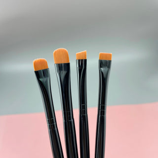 𝔎𝔫𝔦𝔤𝔥𝔱 𝔖𝔢𝔱- Cut Crease Brushes